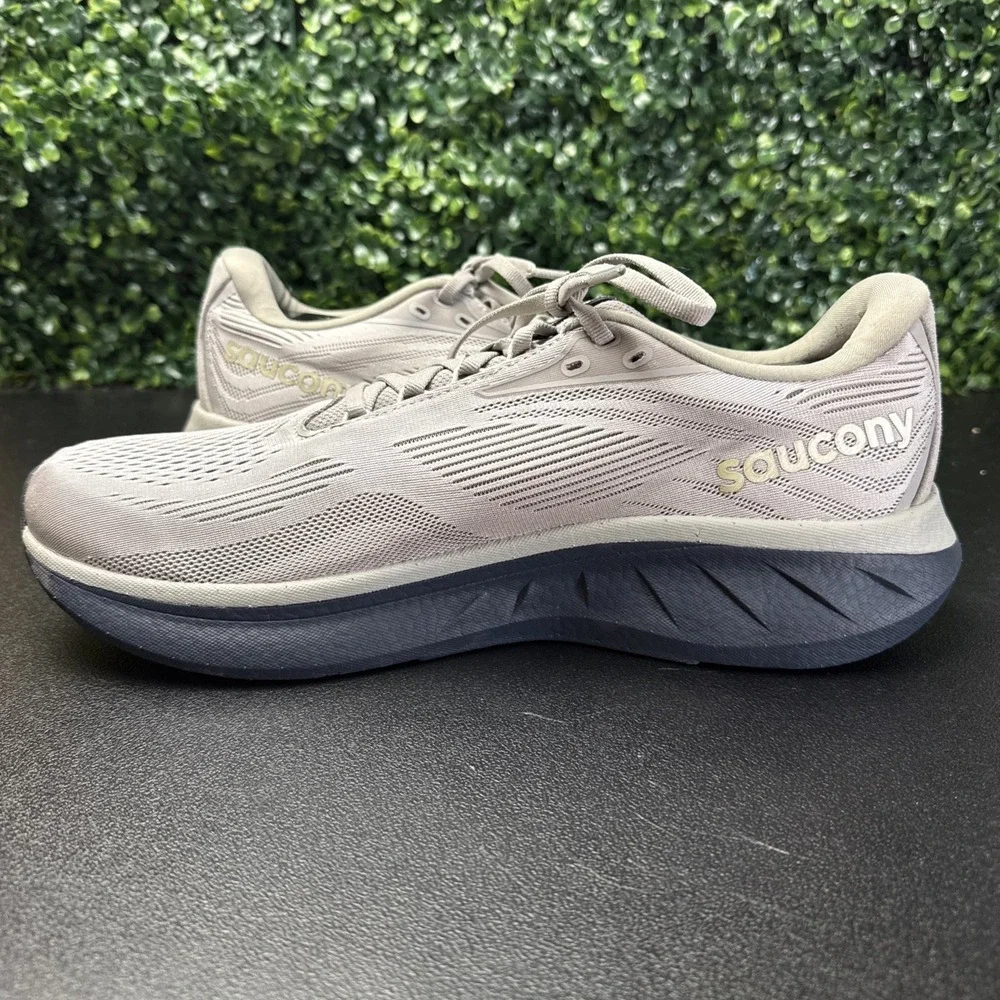 Saucony Ride 18 Men's Running Shoes Size 11.5 Dove/Navy